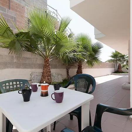 Marini White Sand House Apartament