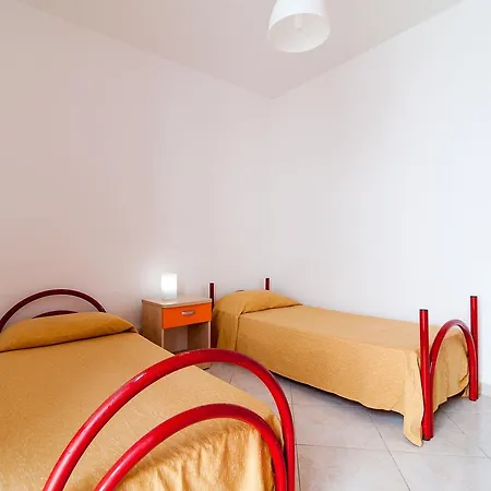 Marini White Sand House *
